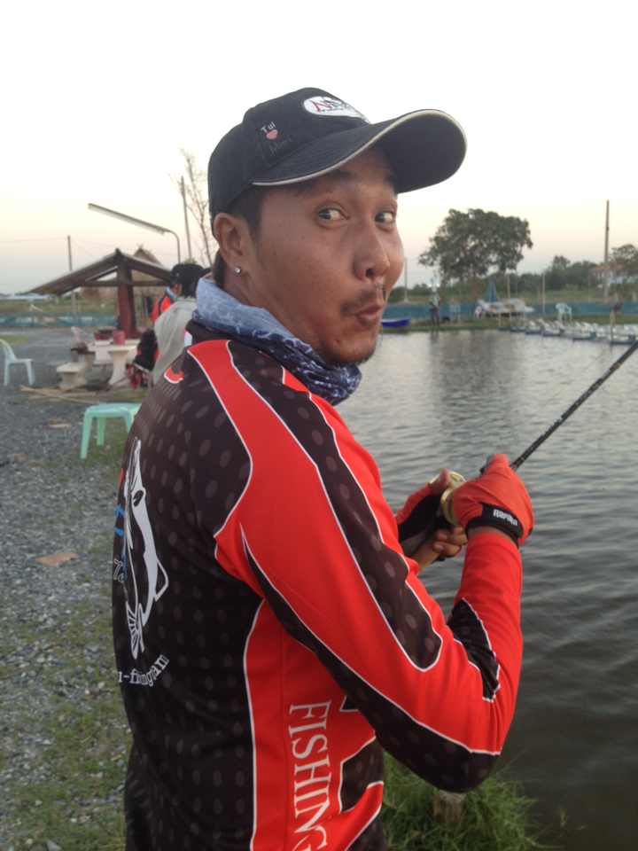 ส่วนผมเหรอ?
ปวดแขนเลยง่ะ คริๆ :grin: