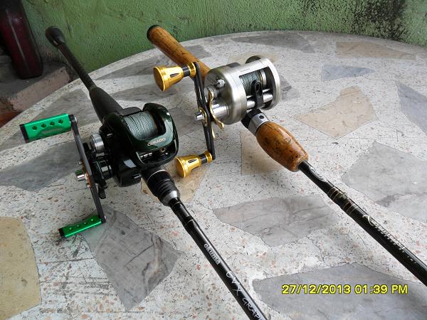 มีอยู่2ชุดครับ shimano curado 50e ประกบกับ okuma evx  อีกชุดเป็น shimano cardiff 100a ประกบกับ  Berk