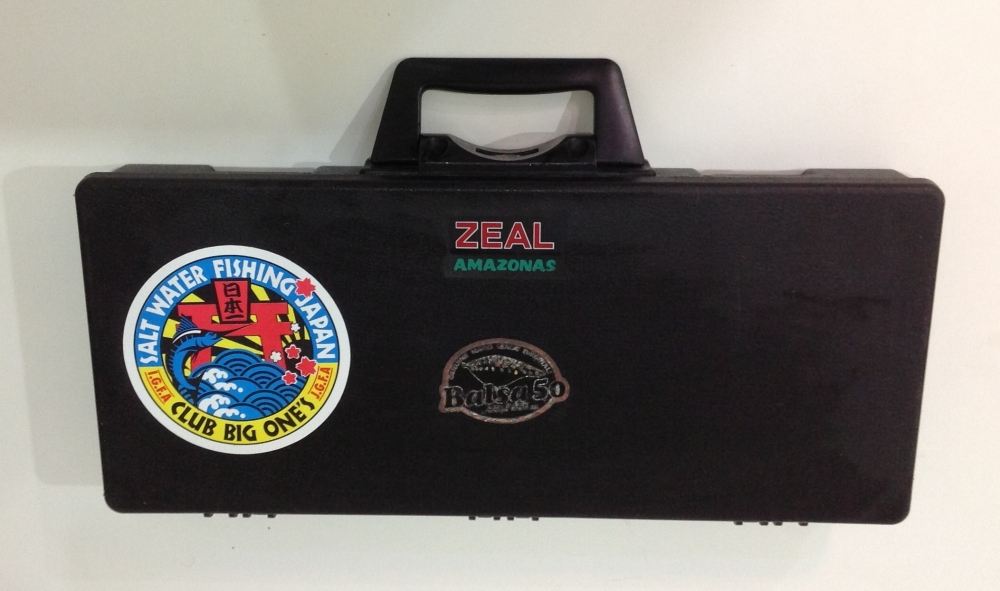 กล่องนี้มีอะไรหว่ามาดูกัน "ZEAL" :grin: