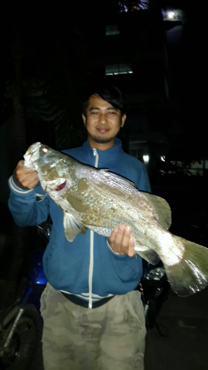 ปลาแม่นำ้