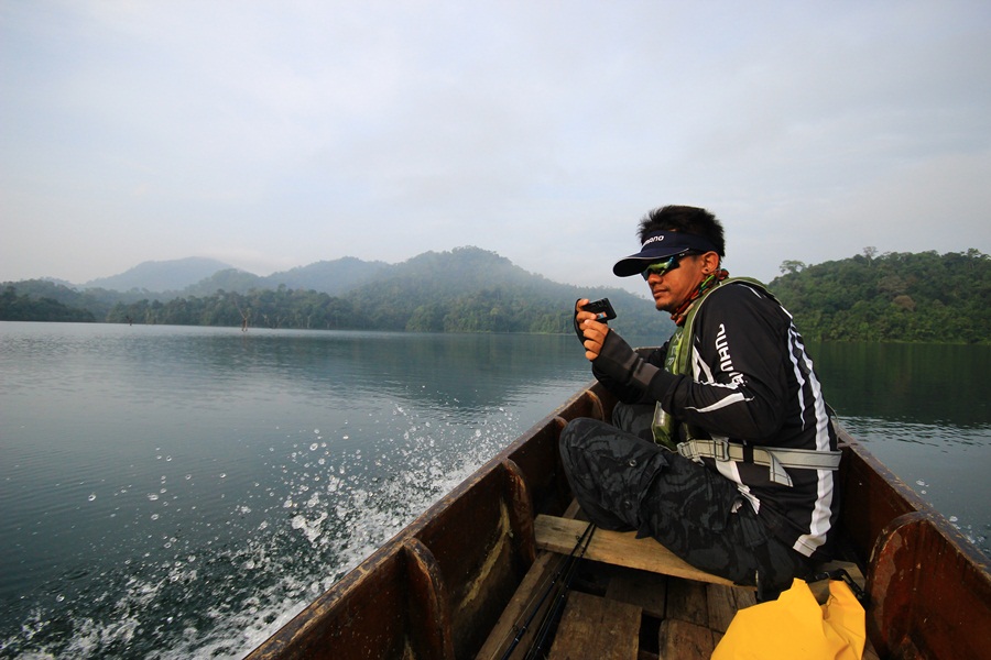 ถ่ายรูปไปเรื่อย ฆ่าเวลาไปพรางๆ  :laughing: :laughing: :laughing: :laughing: :laughing: