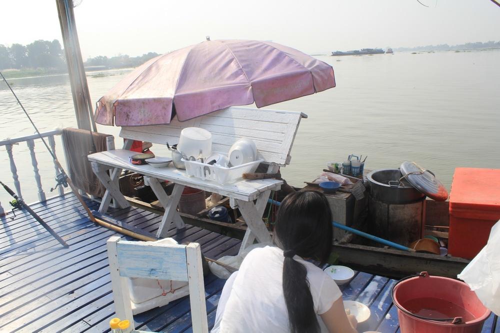 ก๋วยเตี๋ยวเรือ ของแท้ต้องเจ้าพระยา อร่อยๆ