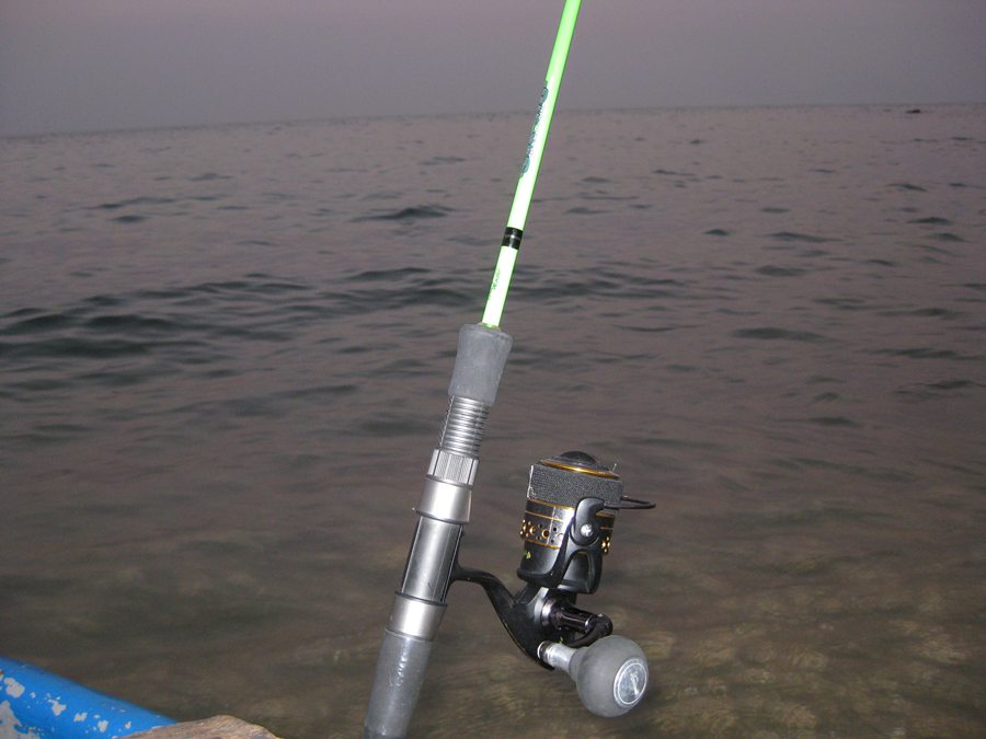 BATTLE  4000  คู่กับ  SEA - JiG  PE 2-4  10-20  lbs ครับ.