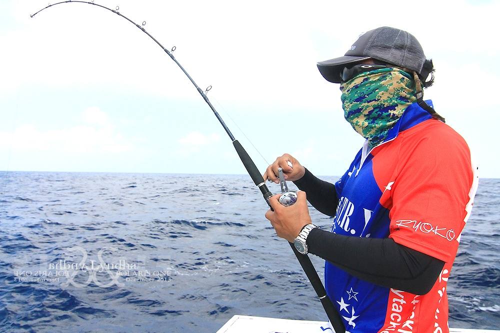 ถึงก่อน ...กินก่อน ....สัจจะธรรมแห่ง Jigging 

แต่ในความเป็นจริงที่โหดร้าย .....

ผมยืนขโยกเหยื่