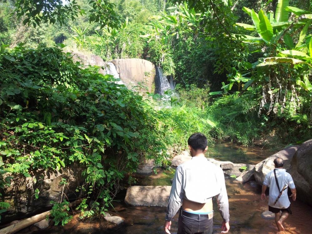 เจอแล้ว 5555  :laughing: :laughing: :laughing: