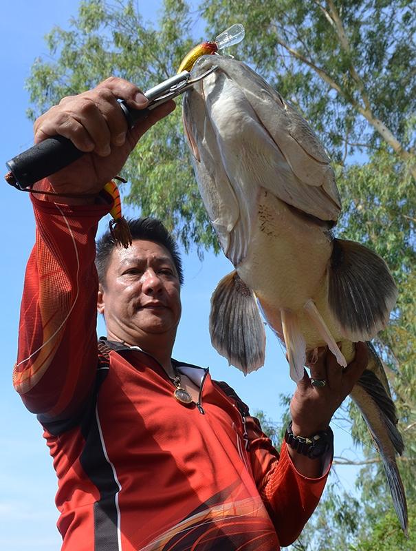 Actionlure พาพี่ชายไปปะทะไดโนเสาร์...คริๆ