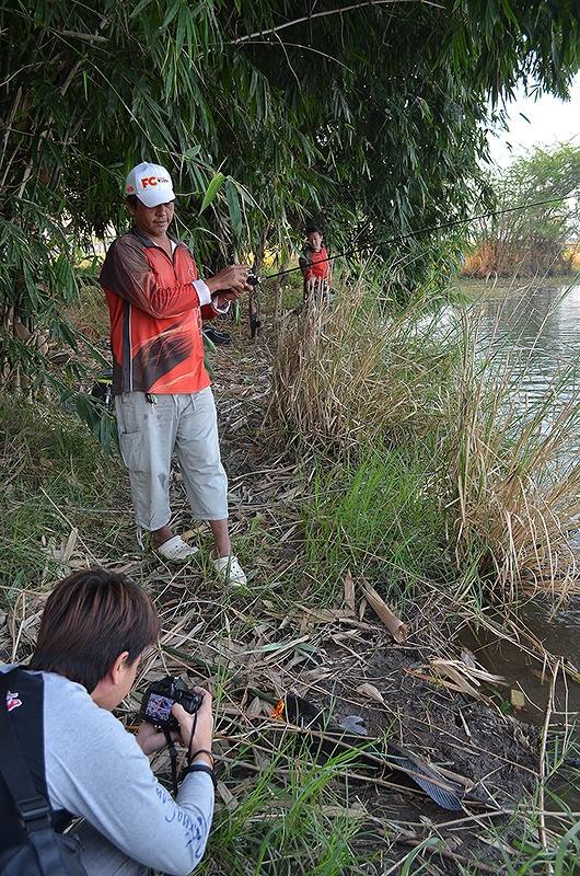 ตากล้องบอกให้หยุดถ่ายรุปก่อน จัดให้ :grin: :grin: :grin: :grin: