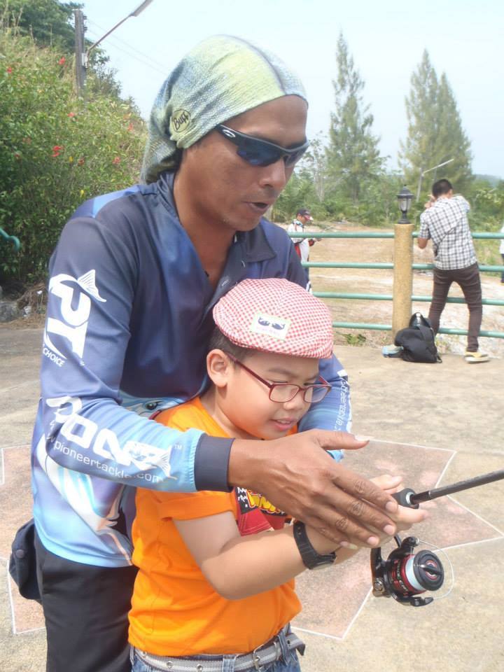 
เทรนน้องโพร์คซอง........ลูกชายน้ายิว ให้อัดปลาด้วย......... :love: :love:


 [b]เสร็จจากงานบ้าน