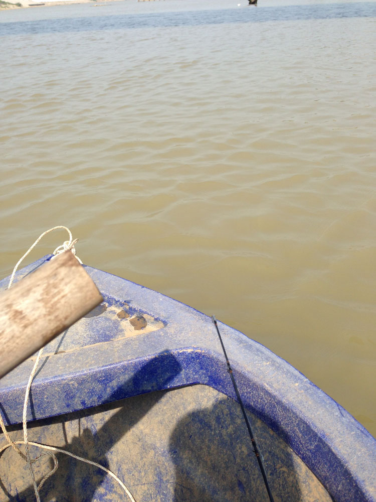 

                      วันนี้ต้องทำหน้าที่เองทุกอย่างครับเก็บภาพ พายเรือ :spineyes: :spineyes: :s