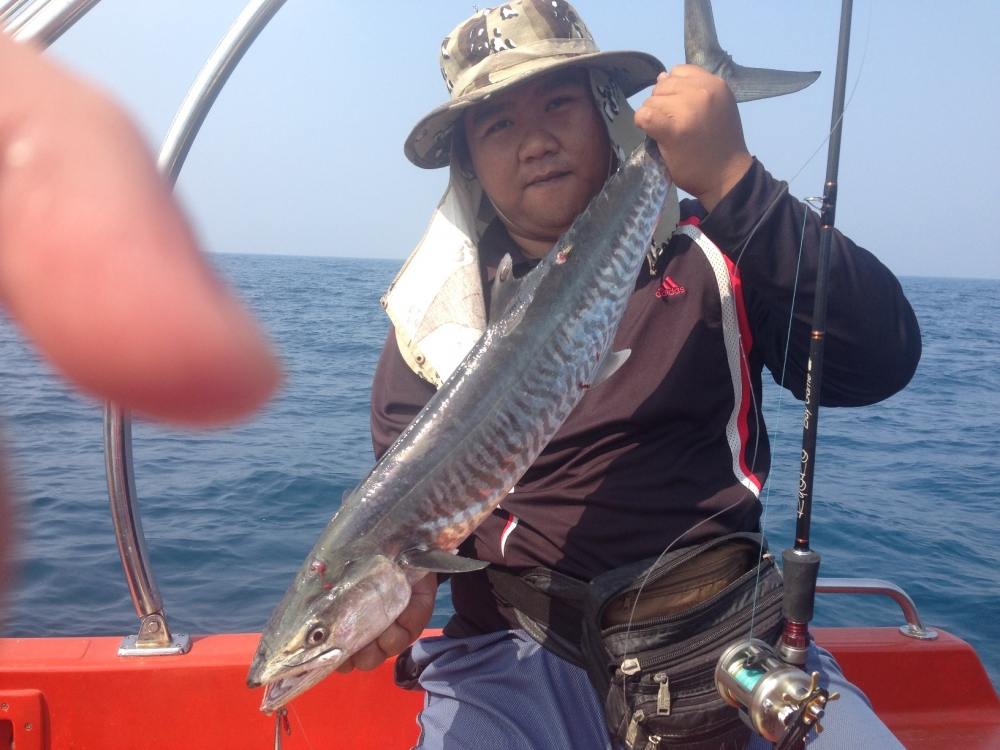 ตัวที่ 2 ท้ายเรือมาอีกแว้วววว

 :cheer: :cheer: :cheer: :cheer: