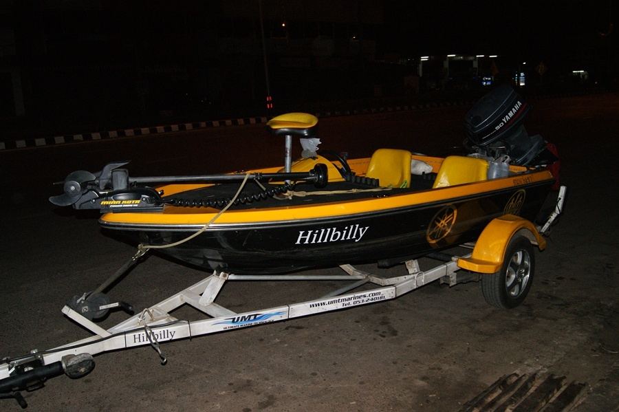 เรือคู่ใจขอแกเลยครับ " Hillbilly  คนหลังเขา "