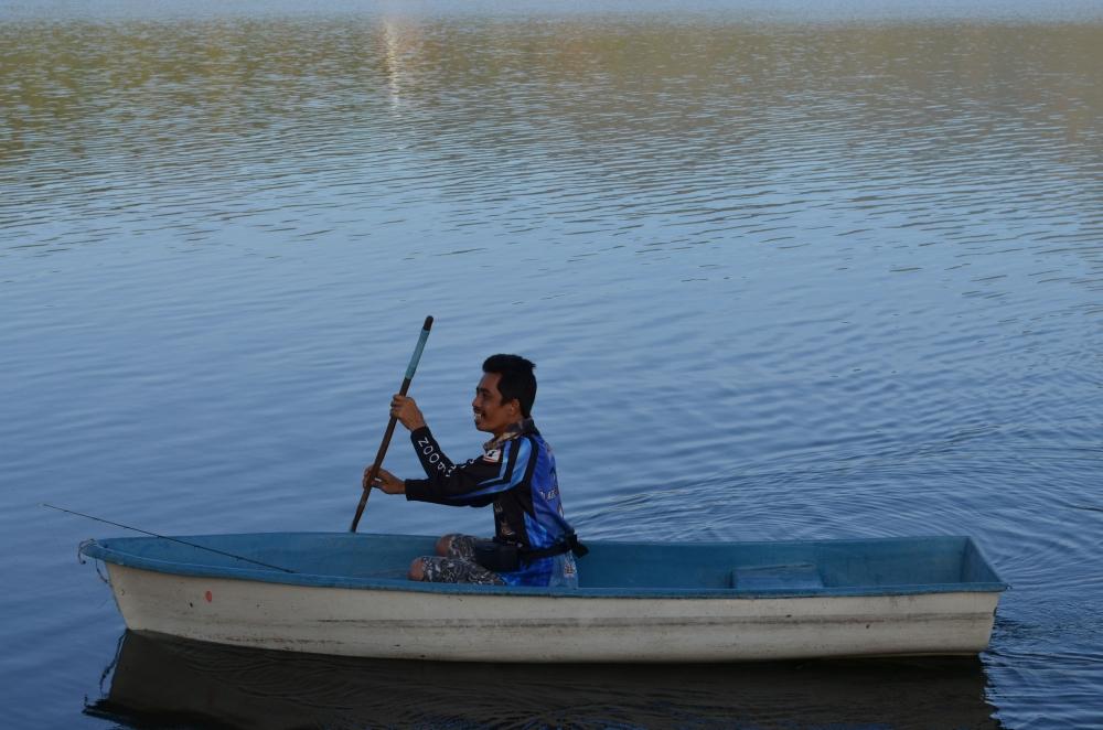 ช่างโก้บอก ไม่เอาแล้วลงเรือดีกว่า  :grin: :grin: