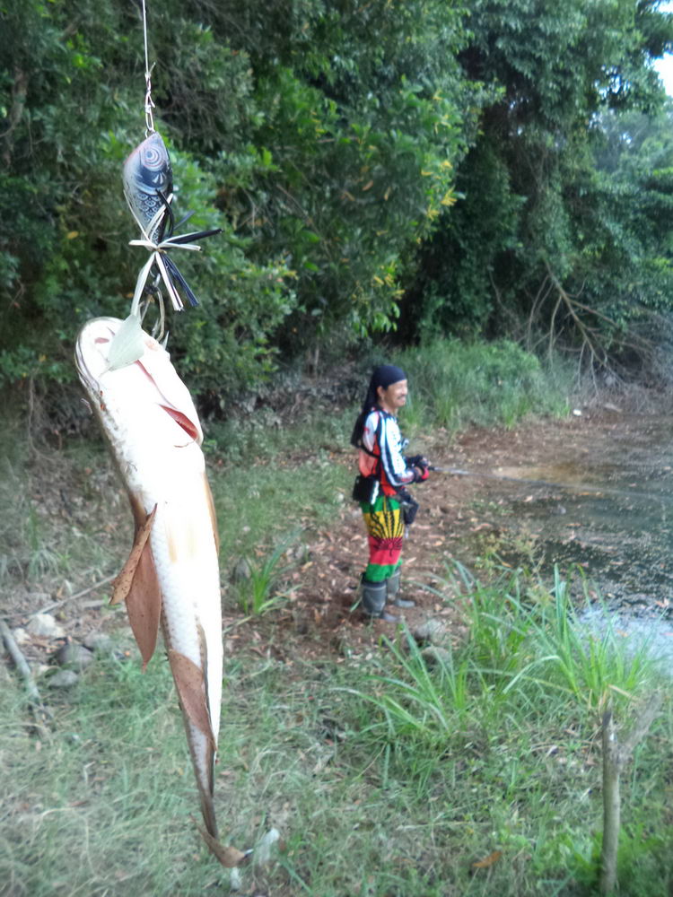 

พี่กุ้งครับ ผมได้อีกตัวแล้วนะพี่...............กร๊ากกกกกกกกกกกกกกกกกก :grin: :grin: :grin: :grin
