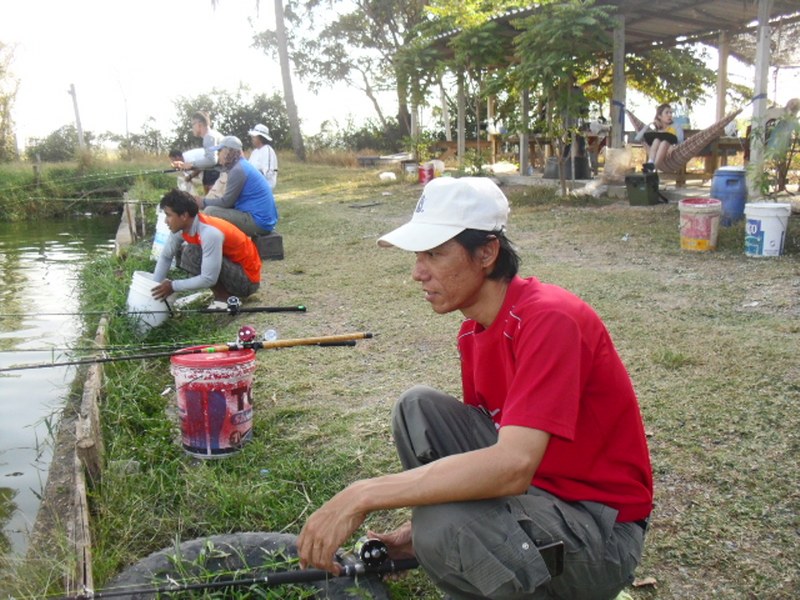   พี่มิตรปลาเก๋าติดอยู่นะคร๊าบบบบบบบบบบบบบบบ เย้ เย้  :cheer: :cheer: :cheer: :cheer: :cheer: :cheer