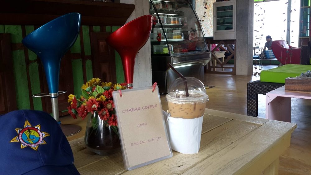 coffee Break กันค๊าบ กินข้าวเสดแวะมากินกาแฟร้านโปรดซักหน่อยครับ น้าๆป้าๆมาเที่ยวปราณบุรี อย่าลืมแวะม