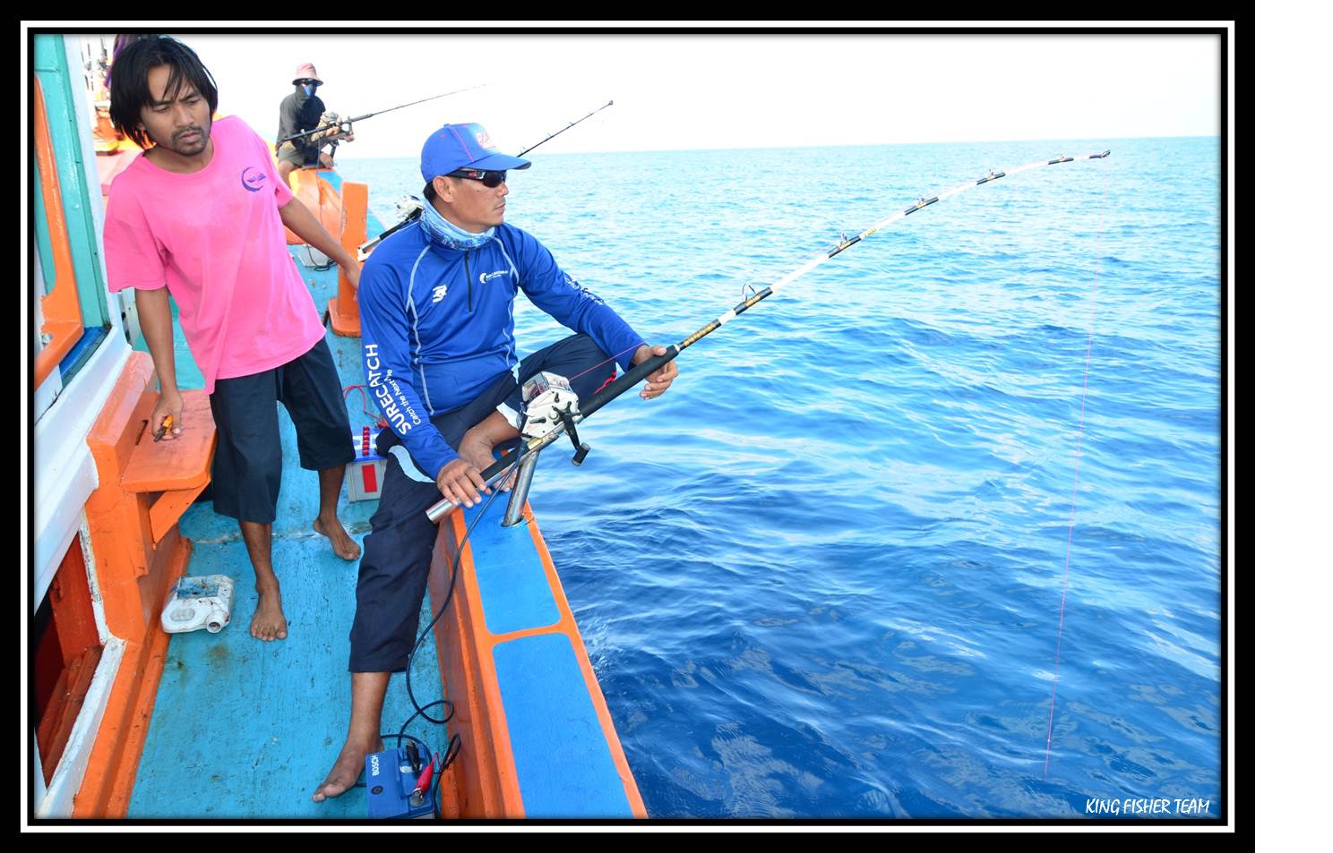ซ้ายขวาของกราบเรือพร้อมแล้วครับ :laughing: