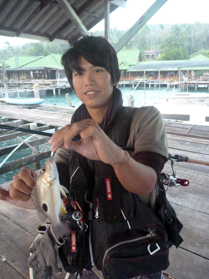  [center]ข้างปานเจ้าเก่าก็มา[/center]