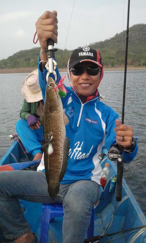 จัดให้อีกภาพ มั่วแต่ดูอยู่ทางนี้หัวเรือจัดอะไรมา