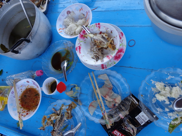 แป็บเดียวเหลือแต่ ความทรงจำแล้ว5555 อร่อยมากๆครับขอบอก :laughing: :laughing: :laughing: