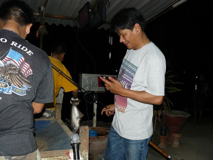 ขอบคุณ พี่ก้อง :prost: :prost:
