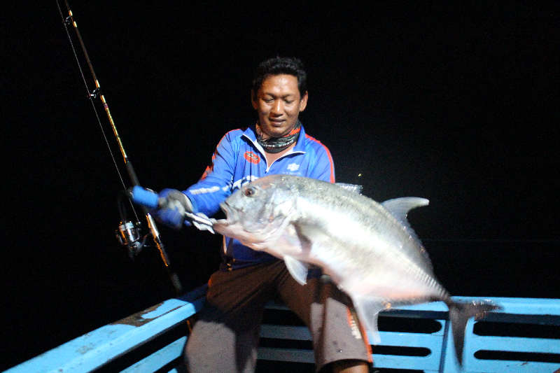 ...เฮ..กันทั้งลำเรือ..มงพร้าวมางัยฟะ...ไซ้ร 10 ขึ้นนะคร๊าบบบบ

 :cool: :cool: :cool: :cool: :cool: