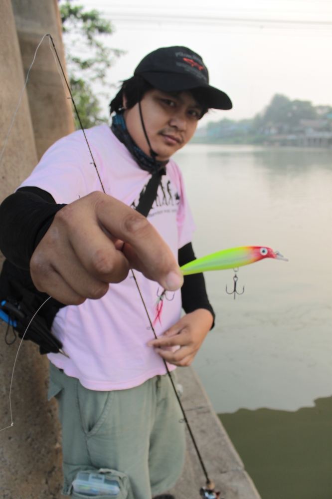 ..........นี่แหละครับ..สาวกตัวเกร็งครับ RAPALA Jame...........X Rap.....สวยๆๆๆ ล่ากระสูบห้าว ข้างตอห