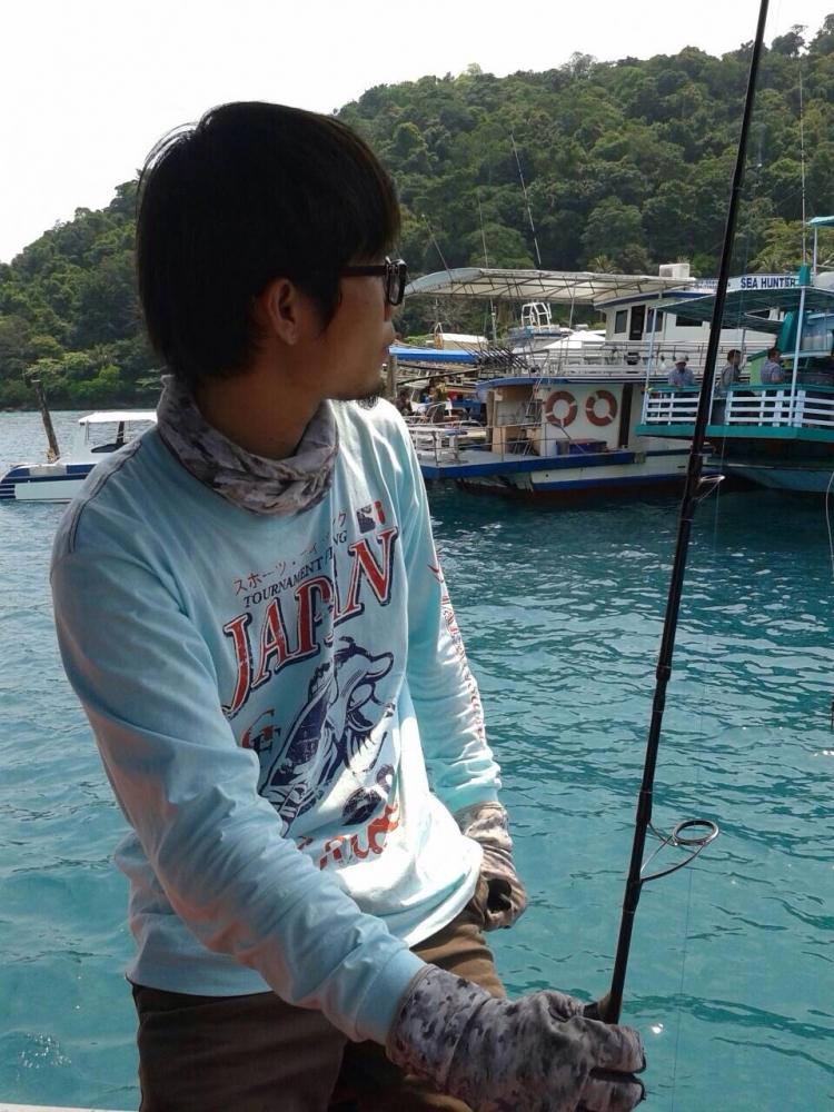 เตรียมตัวเข้าท่าชั่งปลาที่เกาะครับ :umh: