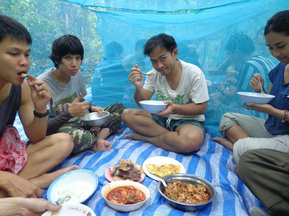 กินในมุ้งสบายใจที่สุด เชื่อผมซิ :kiss: