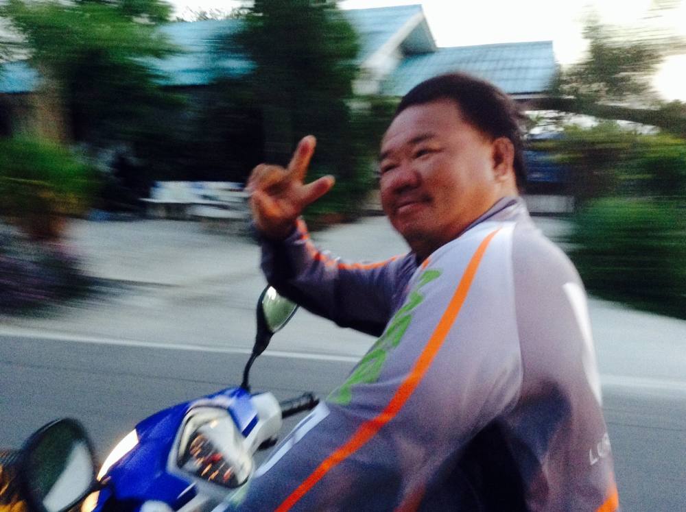 ******พี่เอกขนุนขอเราบอก สบายๆชิลๆ....อย่าหลับนะพี่ :laughing: :laughing: :grin: :laughing: :laughin