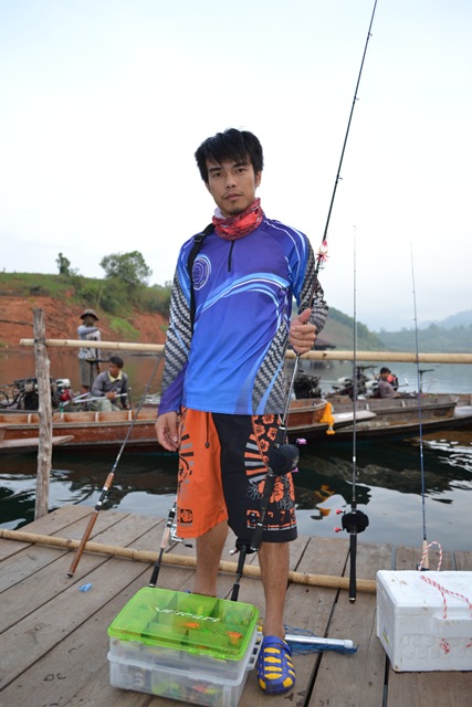 พร้อมออกขุดแห้วแล้วครับ :laughing: :laughing: :laughing: :laughing: :laughing:
