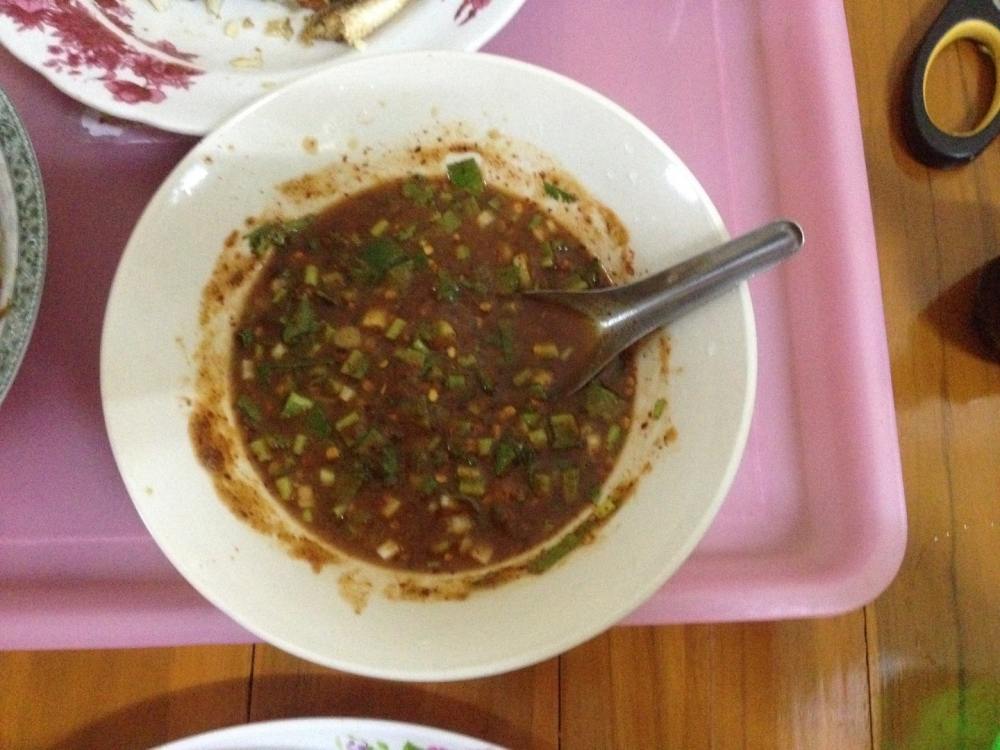 กินคู่ กะ น้ำจิ้มแจ่ว  สุดยอดมาก 

 :umh: :umh: :umh: :umh: :umh: :umh: