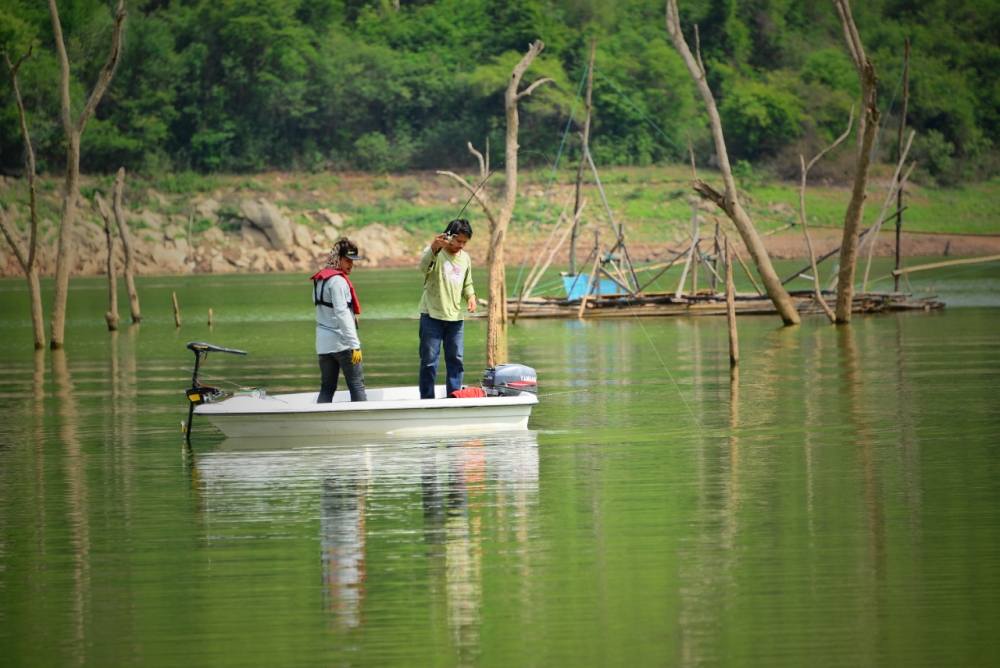 เรียบร้อยครับ........หลุดโอ้ว! :cool: