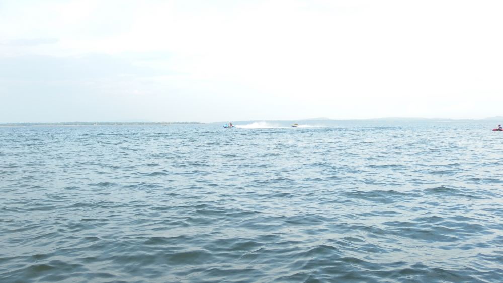 เหมาะพาครอบครัวไปพักผ่อน อาหารใช้ได้ น้ำไม่ลึก แจ่มๆ :grin: