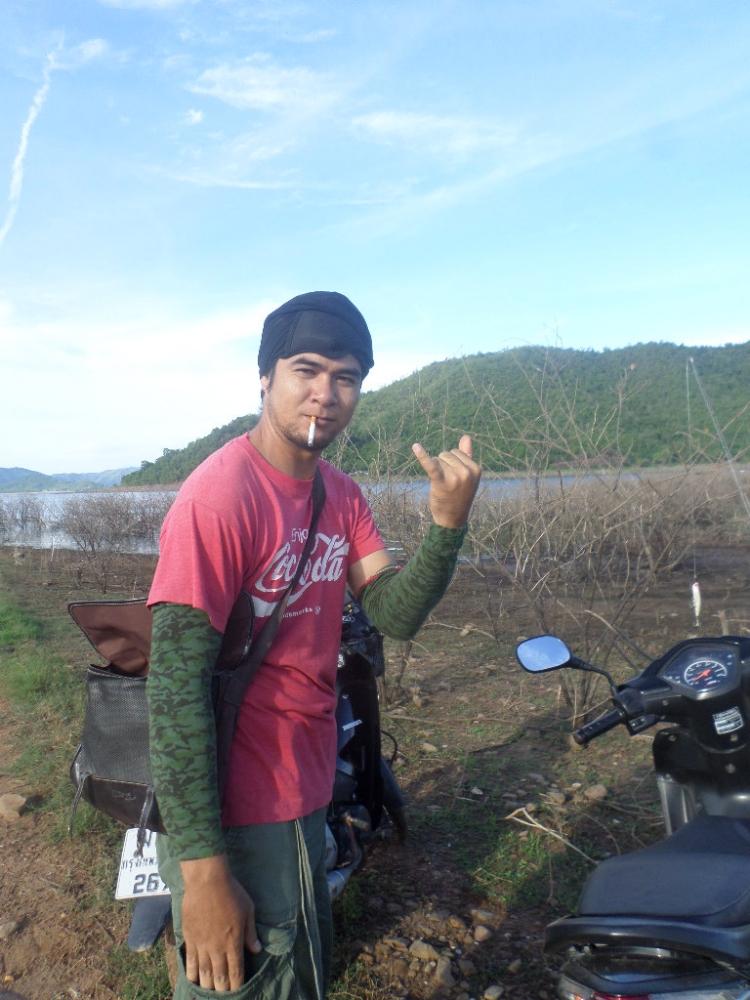 อ้าว....คาราบาวมาด้วย....จัดไป :laughing: :laughing: :laughing: :laughing: :laughing: