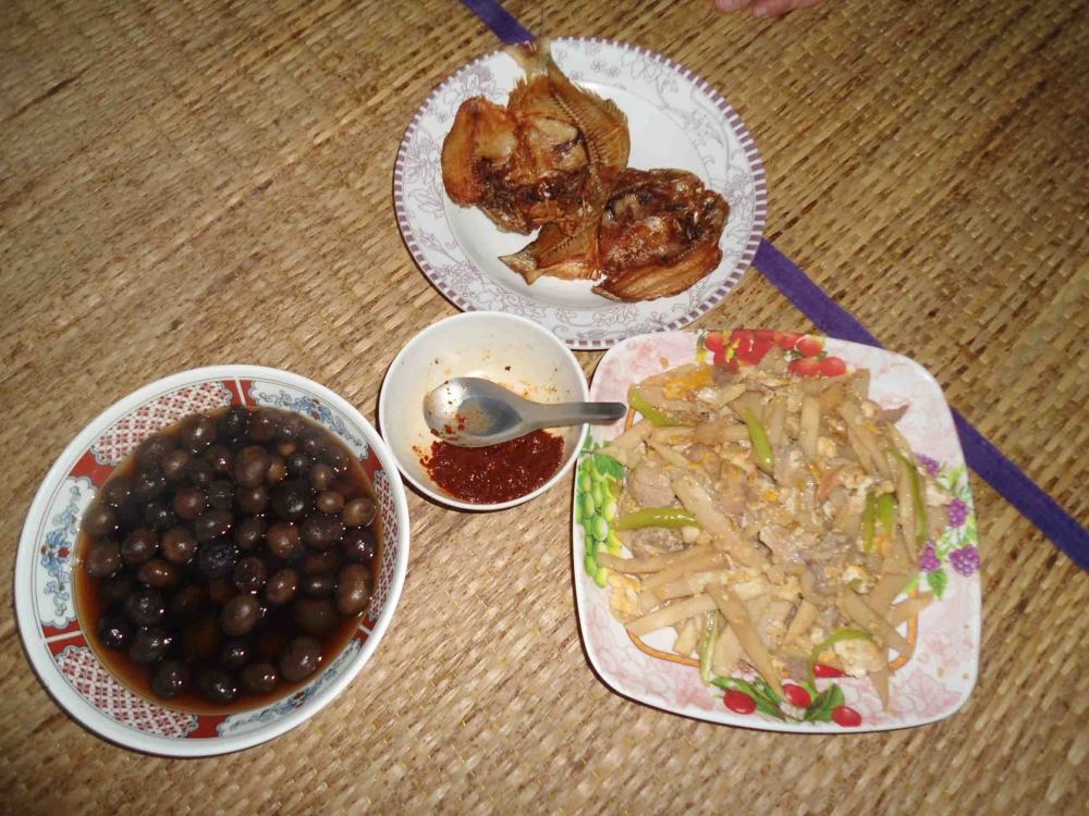  :umh:มากินข้าวด้วยกันครับน้าๆ