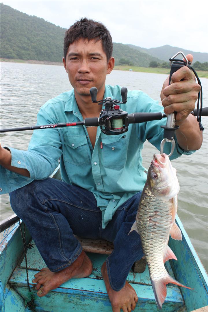 ไต๋ไก่ยืมคันRapala Shadow กับรอกDaiwa Tatula Type R เล่นดูท่าทางจะติดใจ :grin: :grin: :grin: