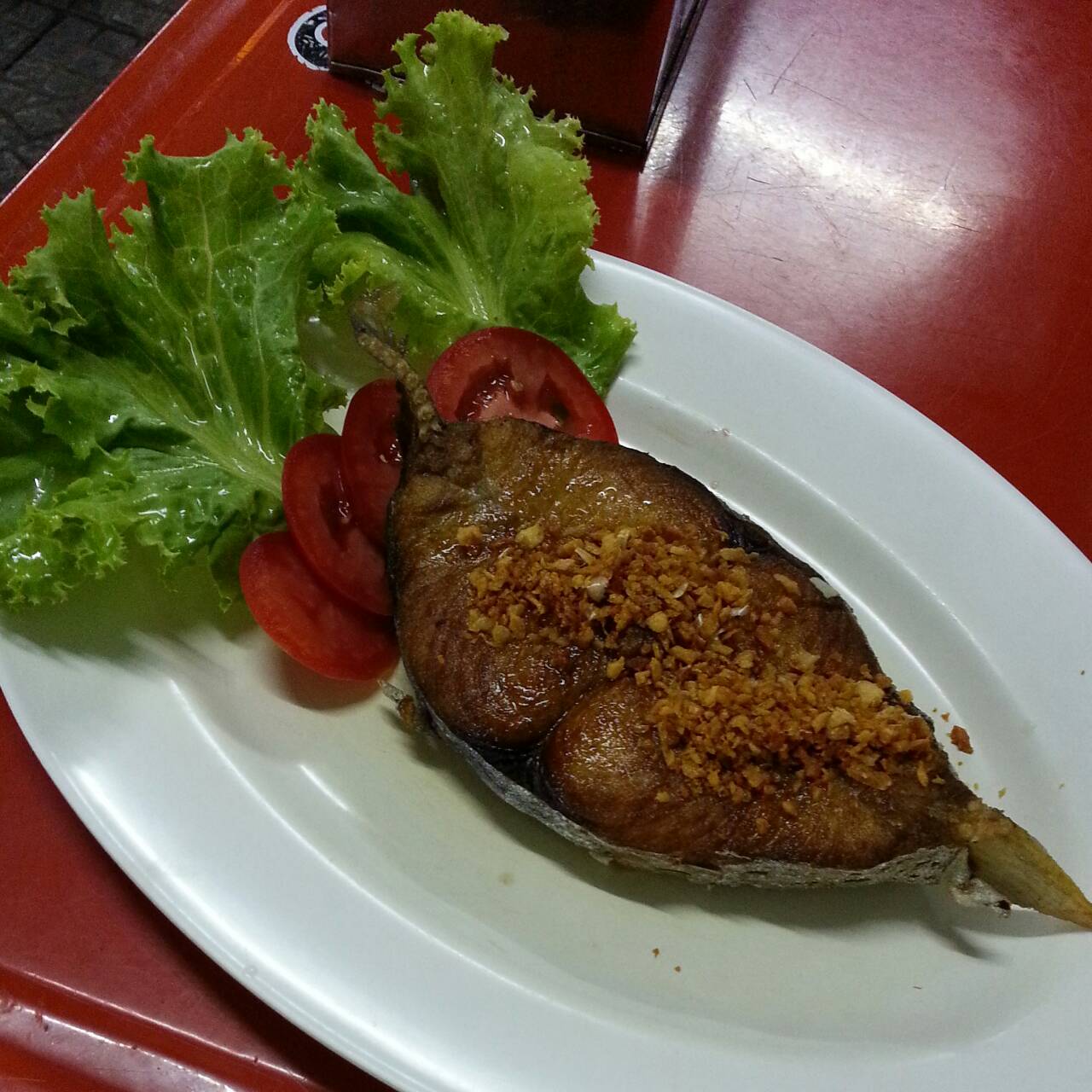 อินทรีย์ทอดน้ำปลา