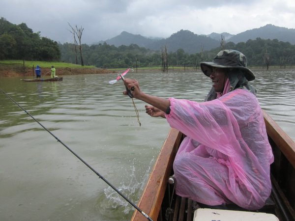 สุขใจ