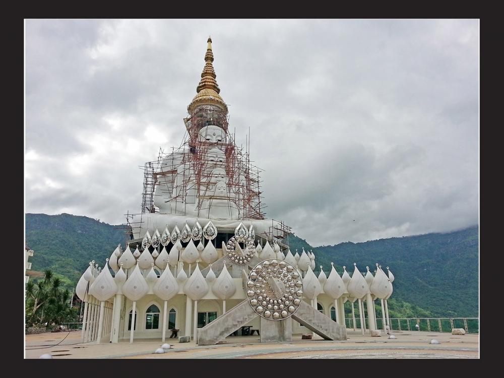 



                                      องค์พระอยู่ในการดำเนินการก่อสร้าง ถ้าเสร็จสมบูรณ์ น่าจ