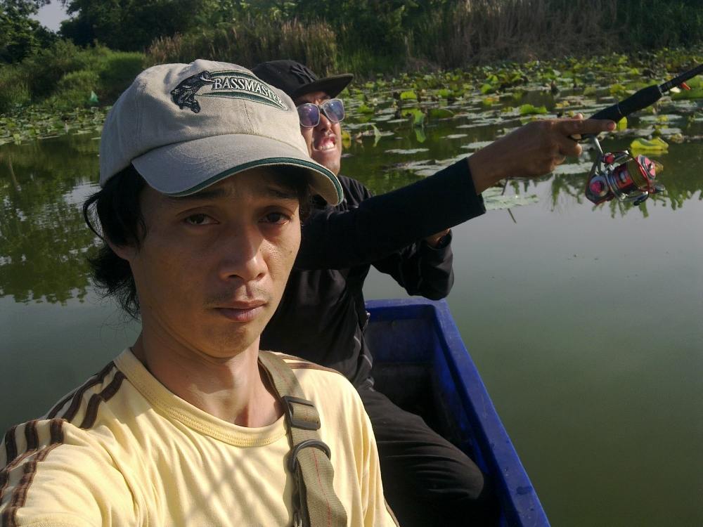 Datsun thailand fishing trip 1
