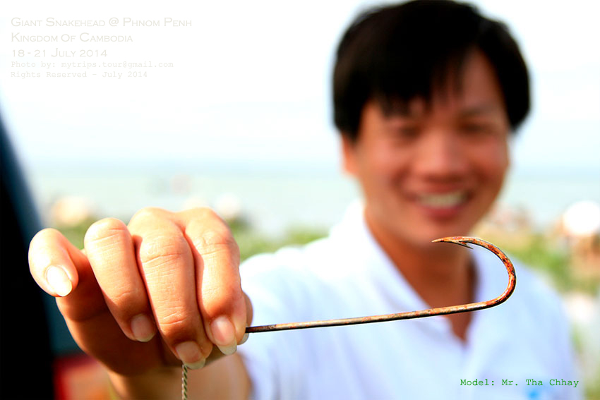 มิสเตอร์ทา ชาย เห็นอุปกรณ์ตกปลาที่เราเอามาจากเมืองไทย ถึงกับเอ่ยปากขึ้นมาว่า มันใช้ไม่ได้ ที่นี่ ต้อ
