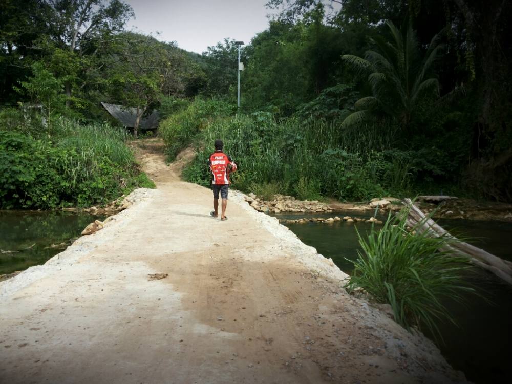 น้องเอกโดนกัดหลายทีแล้วแต่ยังไม่ได้สะทีครับ