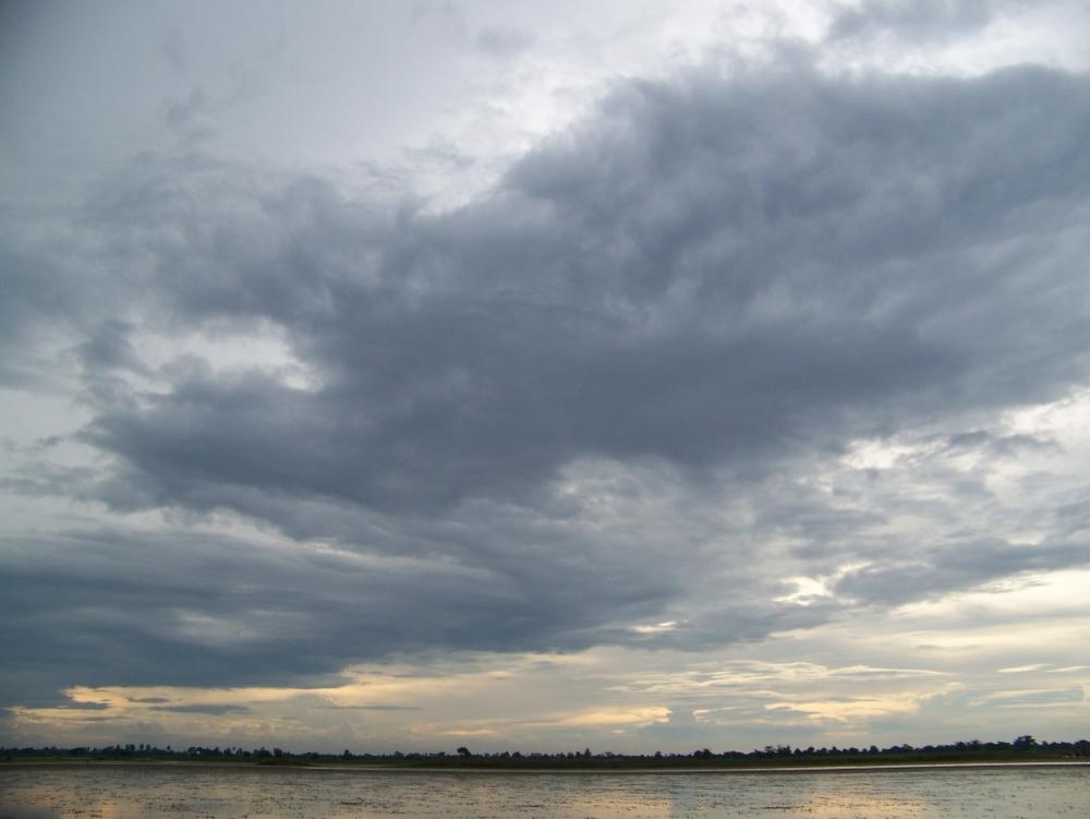 ท้องฟ้ายามเย็นครับ  :love: :love:
