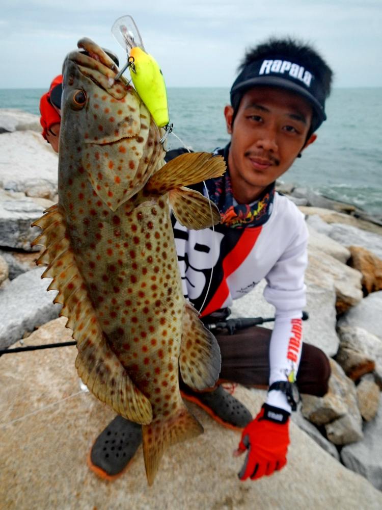  [b]แว๊กกกก!!!..น้าอ้น  ...โดนแล้ววววว[/b] :cool: :cool: :cool: :cool:
[q][i]อ้างถึง: fishmen poste