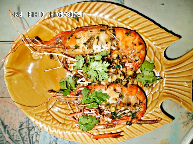วันแม่ ทำกุ้งแม่น้ำอบเกลือให้แม่ทานคัพ...ในที่สุดก้อทำสำเร็จคัพ กับการตกกุ้งแม่น้ำตัวแรก ขอบอกว่ารอห