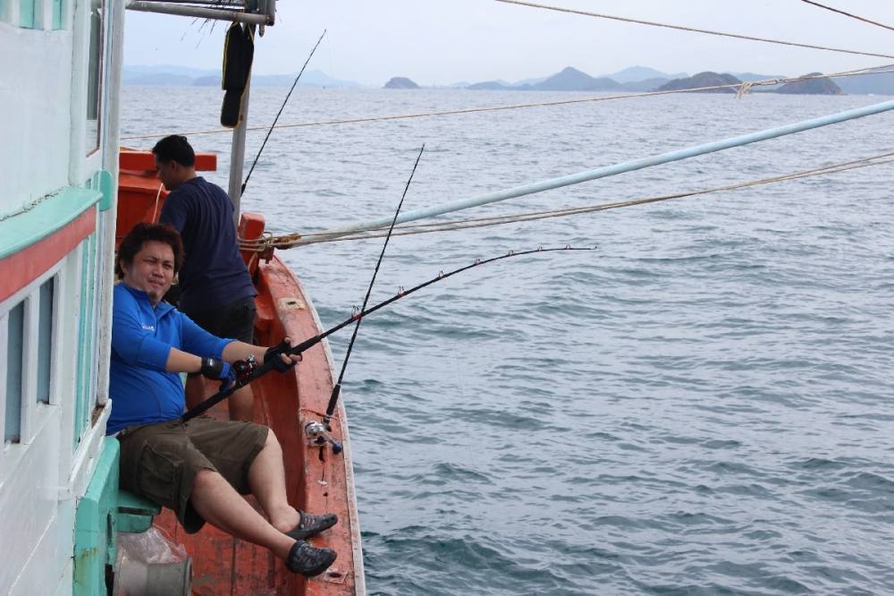 หัวเรือมีอะไร  :cheer: