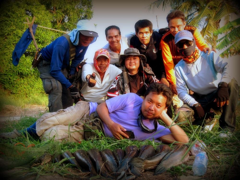ชักภาพรวม ............. ขอบคุณทุกท่าน โดยเฉพาะ [b]น้าตั้ม[/b]