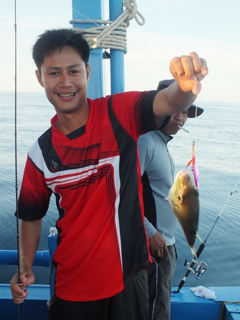 พี่นัยบอกขอโชว์หน่อย ไม่เคยจิ๊กได้พี่เป้าเลย

 :laughing: :laughing: :laughing: :laughing: