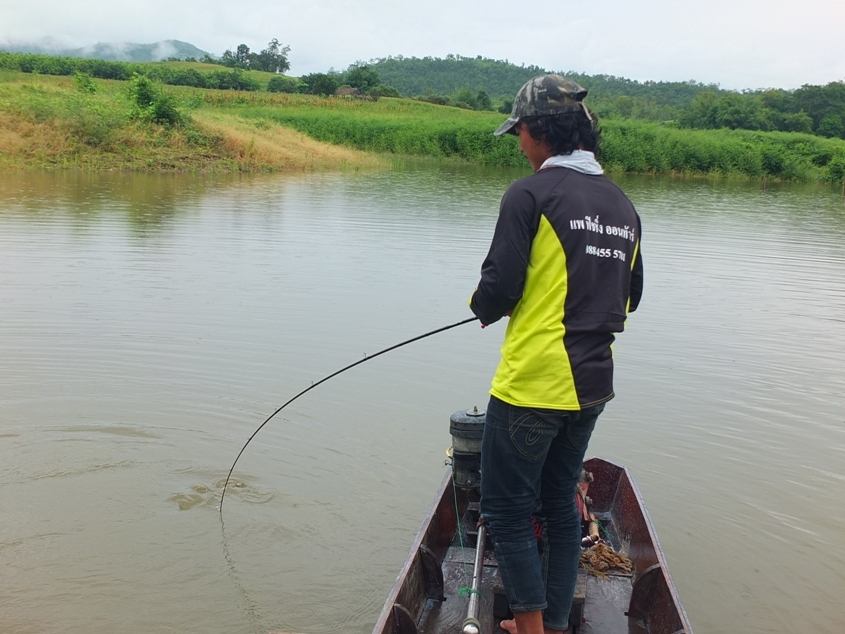 ควับเข้าให้ โดนจนได้ ปลาจิบ 