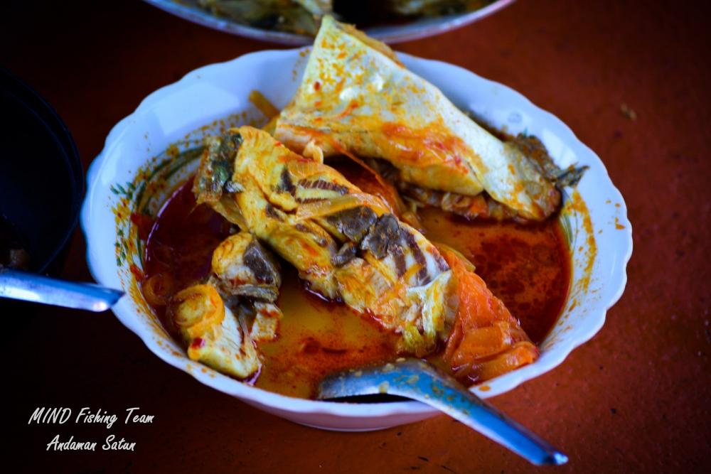 

        แกงถ้วยนี้ อร่อยไม่รู้ลืมเลยครับ  :umh: :umh: :umh:

ขอขอบคุณบังล๊ะมากครับ สำหรับกับข้